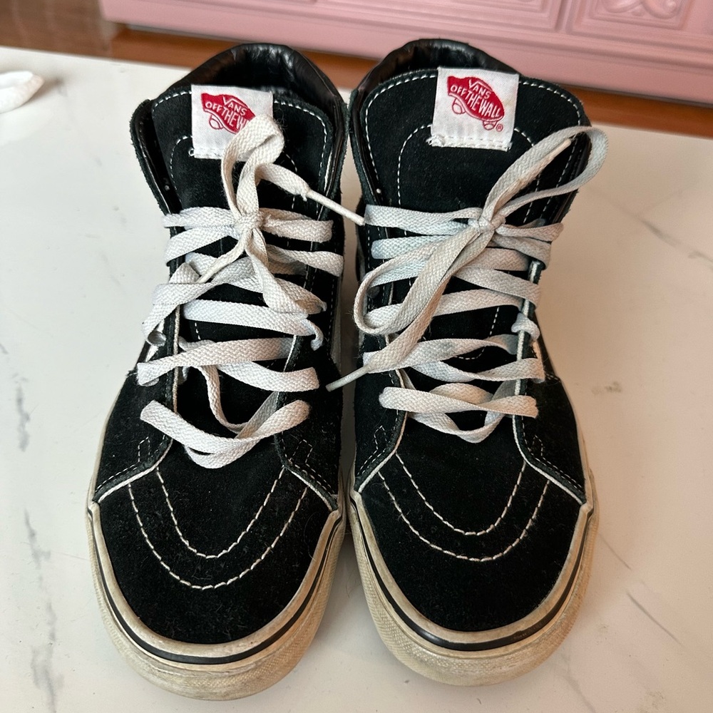 High top vans men’s 6.5 womens 8